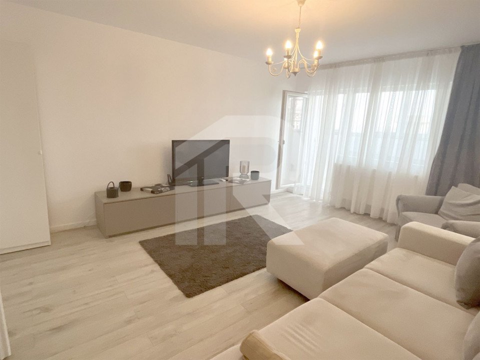 Apartament lux 3 camere 95 mp Decebal