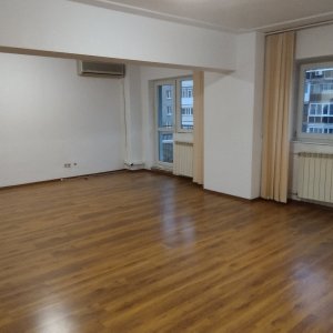 Apartament 3 camere Tineretului