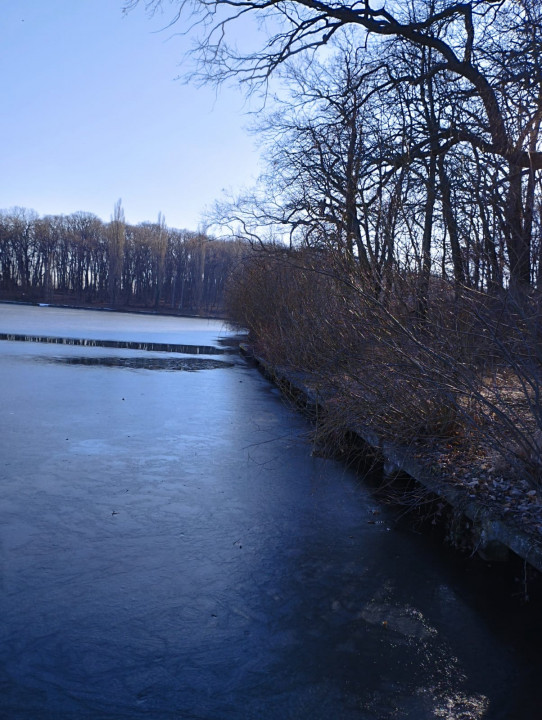 SUPER OCAZIE SE VINDE TEREN DE IN SNAGOV CU DESCHIDERE LA LACUL SNAGOV