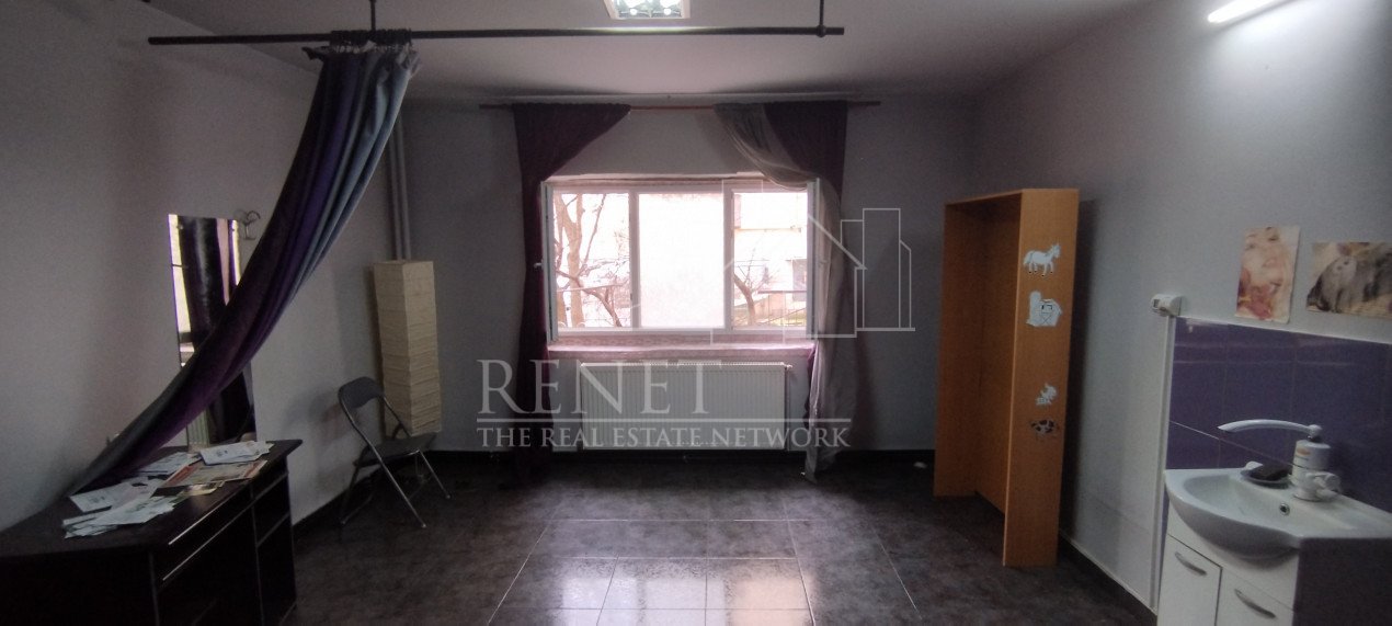 Apartament 2 camere nemobilat Parter Calea Vitan