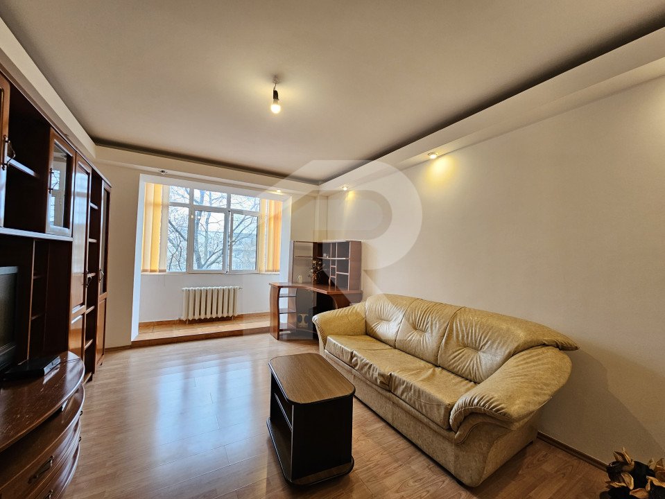 Apartament deosebit, 3 camere, 2 bai, spatios si luminos, etaj intermediar