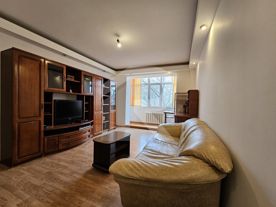 Apartament deosebit, 3 camere, 2 bai, spatios si luminos, etaj intermediar