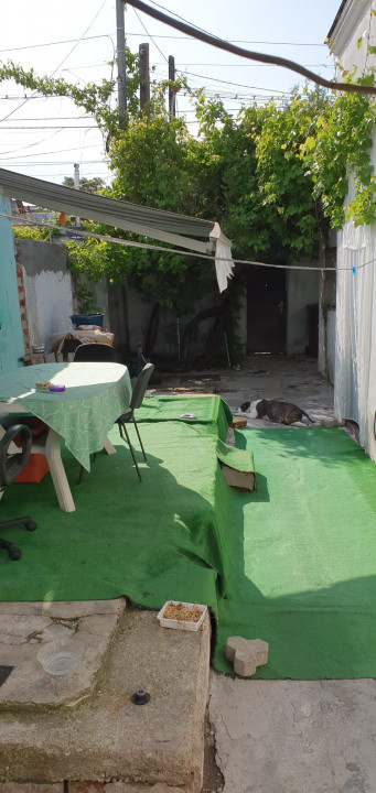 SUPER OCAZIE SE VINDE CASA LA UN PRET FOARTE BUN