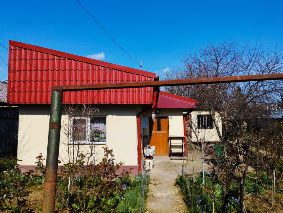 SUPER OCAZIE SE VINDE CASA IN COMUNA PANTELIMON