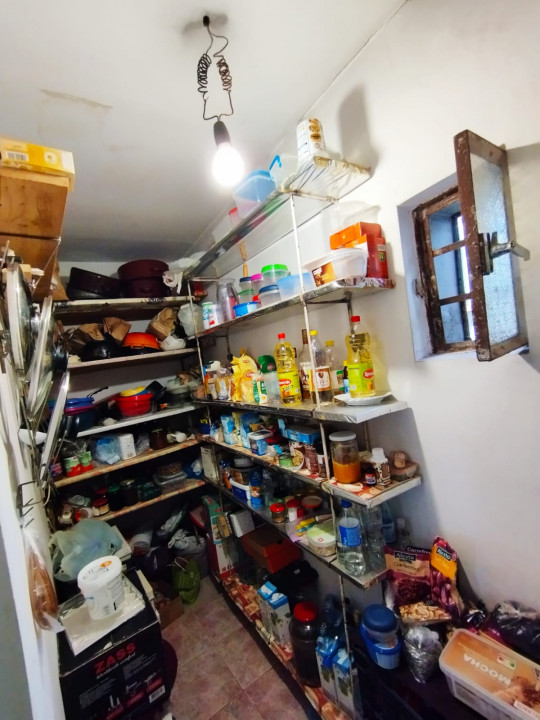 SUPER OCAZIE SE VINDE CASA IN COMUNA PANTELIMON