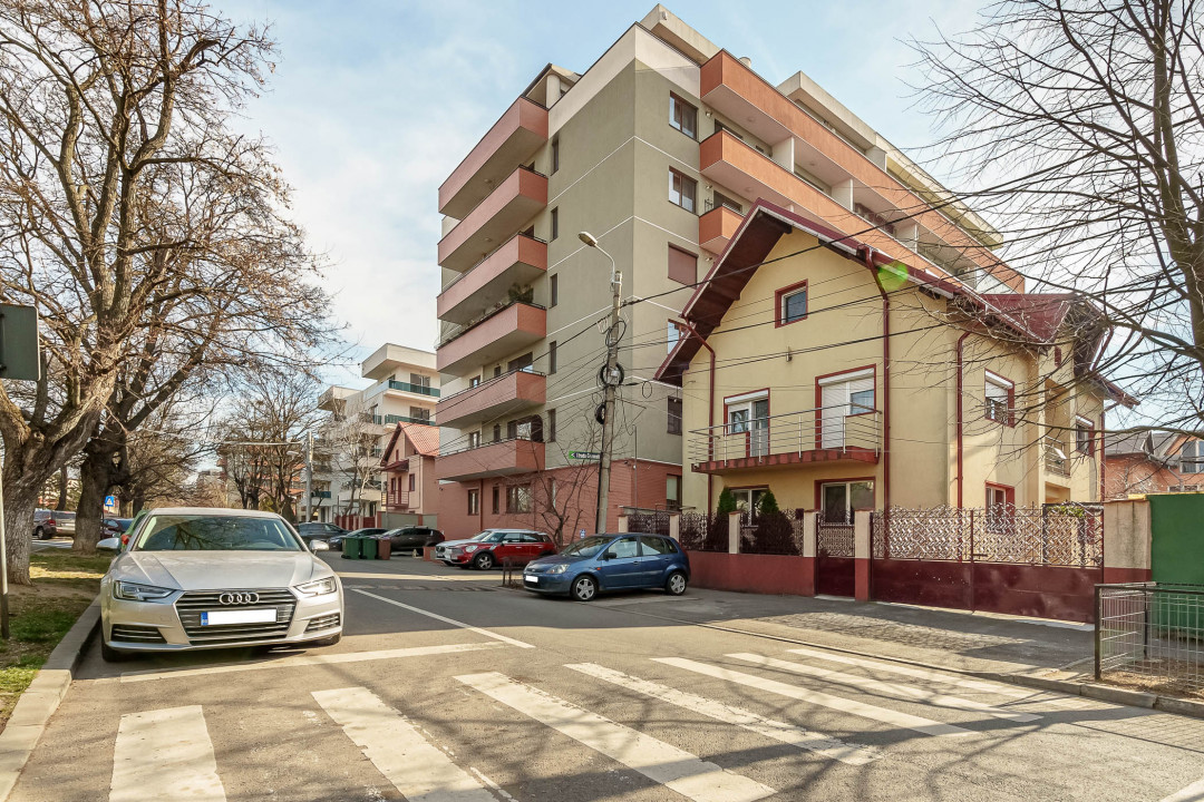 Full house: apartament, parcare, boxa. Apartament 2 camere Baneasa