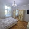 Apartament 3 camere la parter in vila + curte  Turturelelor Unirii Matei Basarab