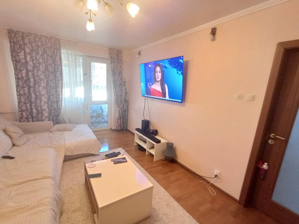 Apartment 3 camere decomandat Str Tuzla Lacul Tei Parcul Tei