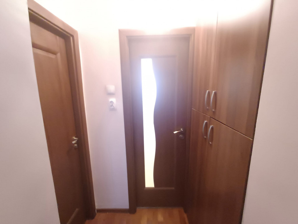 Apartment 3 camere decomandat Str Tuzla Lacul Tei Parcul Tei