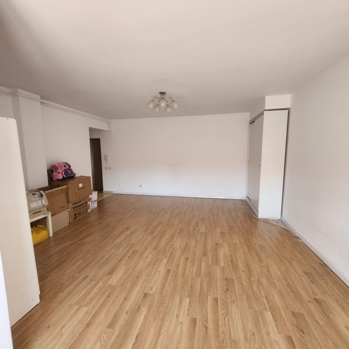 Apartament 2 camere Calea Calarasilor bloc nou