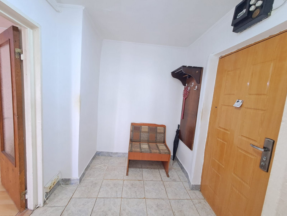 Apartament 3 cam Metrou Constantin Brancusi